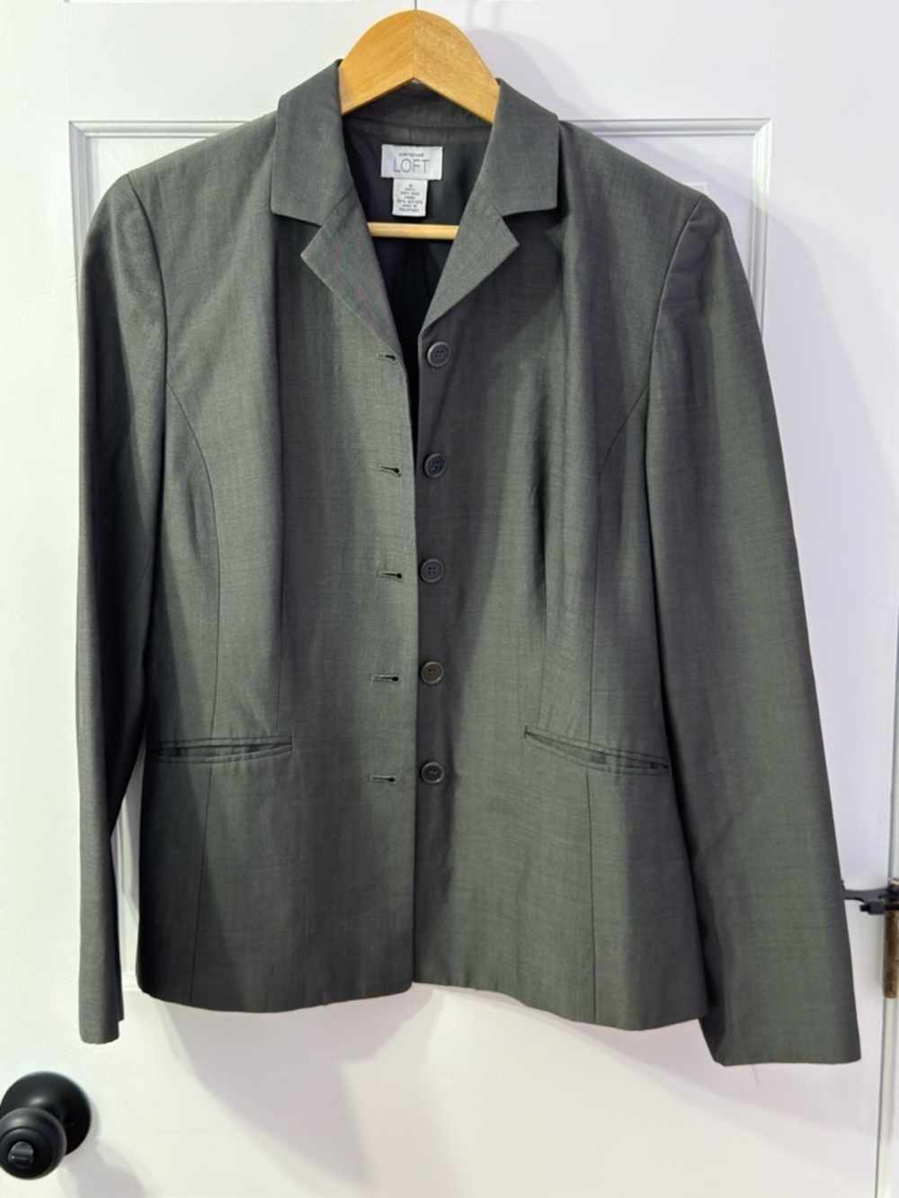 LOFT Women's Gray Tailored Single-Breasted Blazer Size 6